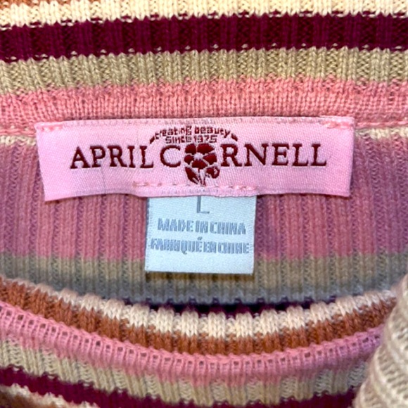 Striped Turtleneck - Picture 2 of 3